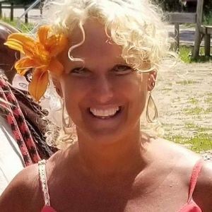 Meet your Posher, Teresa